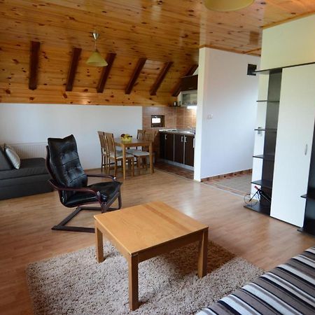 Apartmani Ogi I Ana บายินา บาชตา ภายนอก รูปภาพ