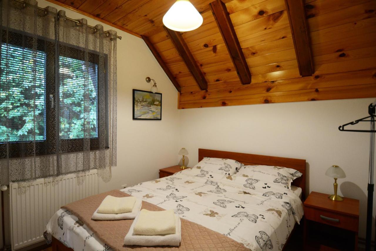 Apartmani Ogi I Ana บายินา บาชตา ภายนอก รูปภาพ