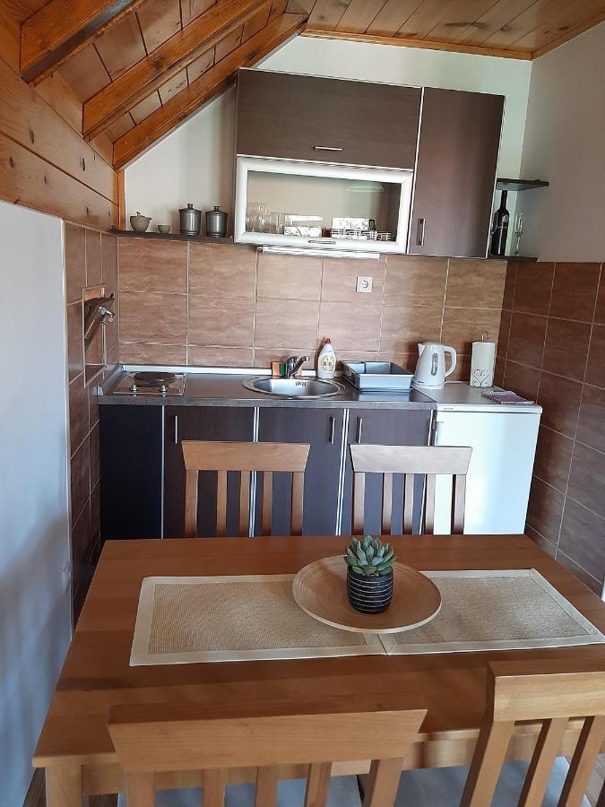 Apartmani Ogi I Ana บายินา บาชตา ภายนอก รูปภาพ