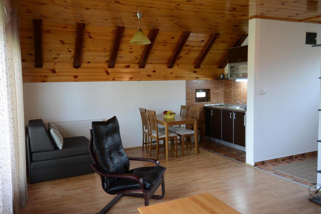 Apartmani Ogi I Ana บายินา บาชตา ภายนอก รูปภาพ